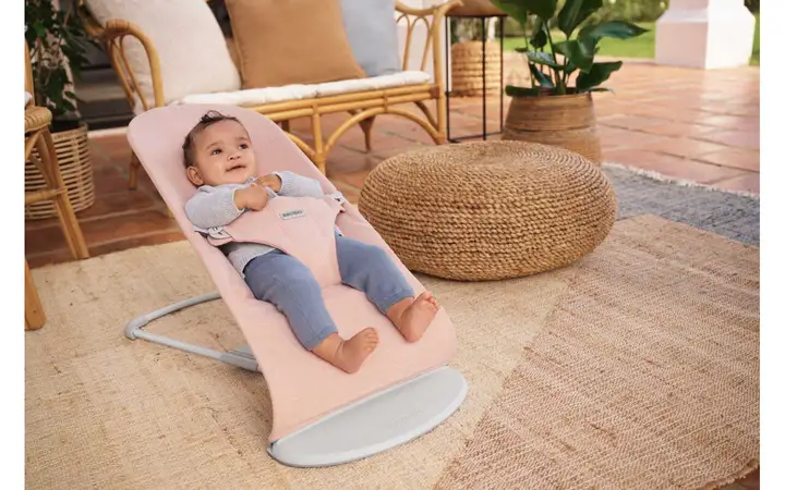 Шезлонг для немовлят BabyBjorn Bouncer BLISS Woven Light Pink Melange — Photo 18
