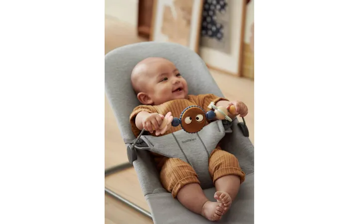 Дуга з іграшками на шезлонг BabyBjorn Balance Googly Eyes Pasteles — Photo 13