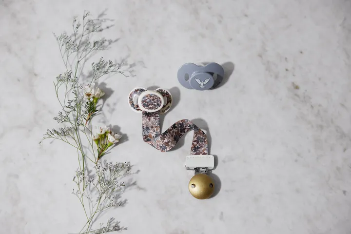 Тримач для пустушки Elodie Details Wood Blue Garden — Photo 7