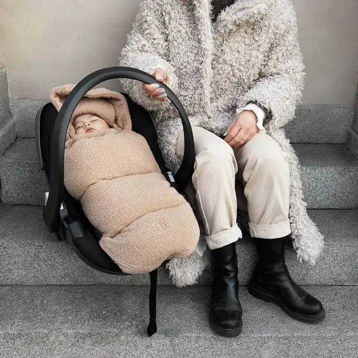 Зимовий конверт в автокрісло Elodie Details Pink Boucle — Photo 11