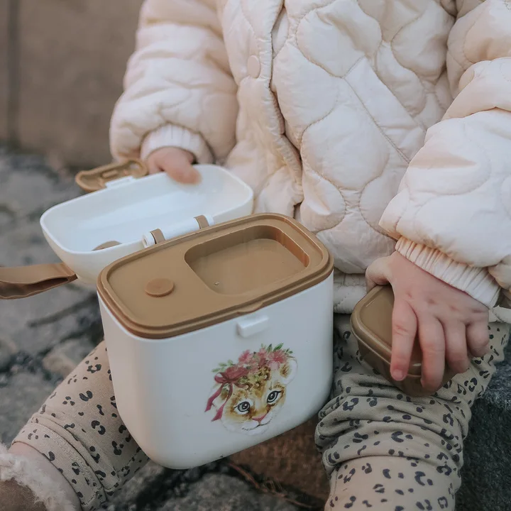 Ланчбокс Elodie Details Lunch &amp; Snack Rosy Bow Leo — Photo 10