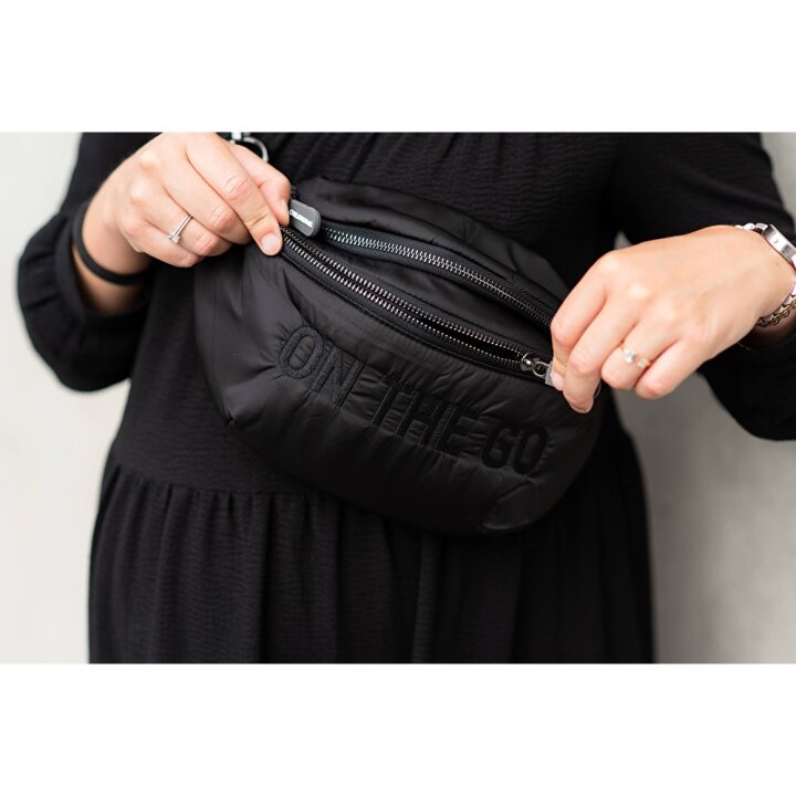 Сумка через плече Childhome Banana bag puffered black — Photo 26