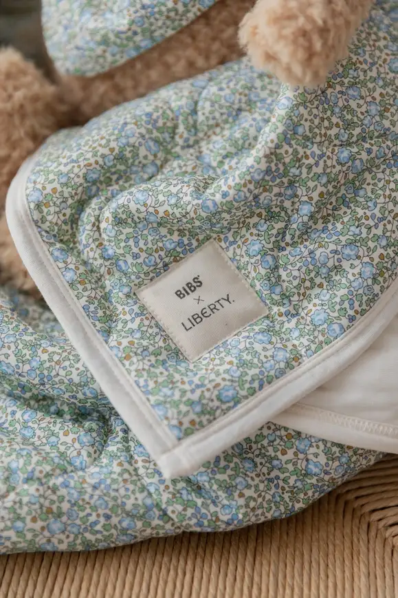Стьобана ковдра BIBS x Liberty Quilted Blanket Eloise-ivory — Photo 17