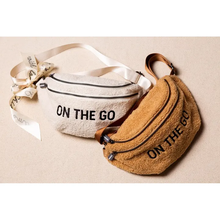 Сумка через плече Childhome Banana bag teddy beige, арт. CWBANAT — Photo 22