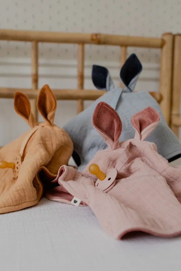 Комфортер BIBS Cuddle Cloth Kangaroo Blush — Photo 17