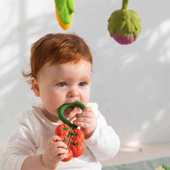 Брязкальце-прорізувач Oli &amp; Carol Tomato — Photo 5