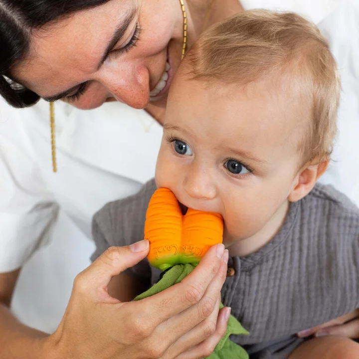 Мінікомфортер-прорізувач Oli&amp;Carol Cathy the Carrot — Photo 7