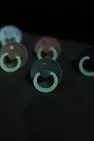 Соска пустушка BIBS Colour Latex Round (кругла) – Woodchuck GLOW (світиться в темряві) 6-18 міс. — Photo 5