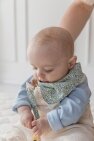 Нагрудник BIBS x Liberty Bandana Bib – Eloise Ivory — Photo 3