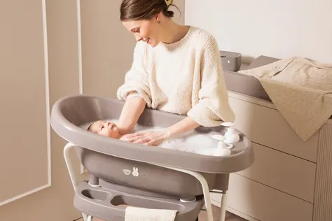 Дитяча ванночка з підставкою Thermo Click Bebe-Jou